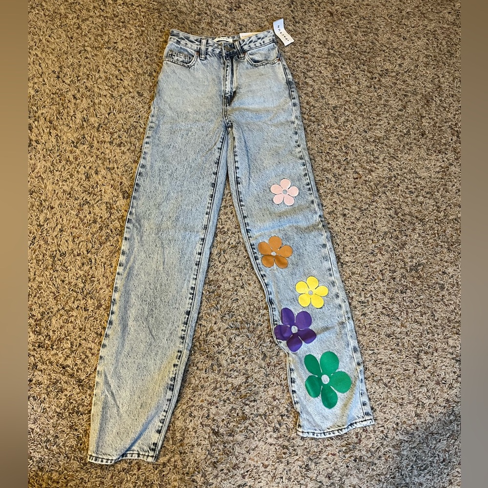 PacSun acid washed 90S Boyfriend jeans with flowers